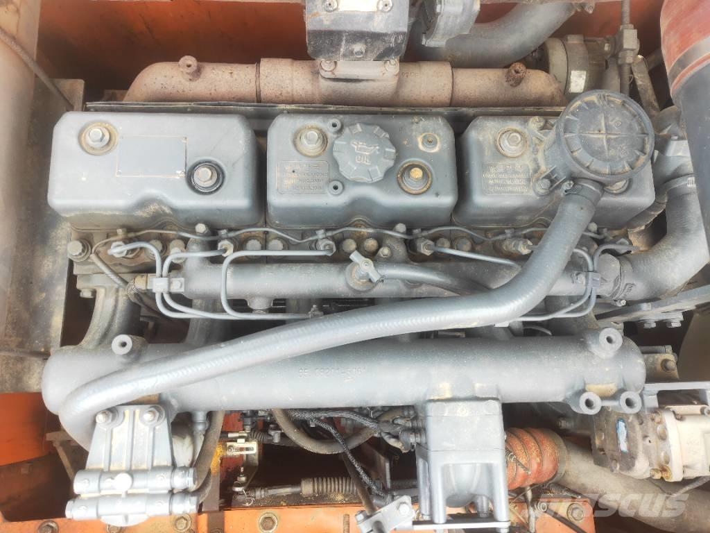 Doosan DX260LC Vikšriniai ekskavatoriai