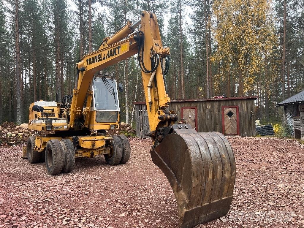 Liebherr 902 Ratiniai ekskavatoriai