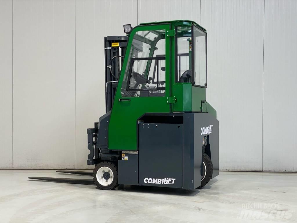Combilift CBE2500 Šakiniai krautuvai su privažiavimu iš visų keturių pusių