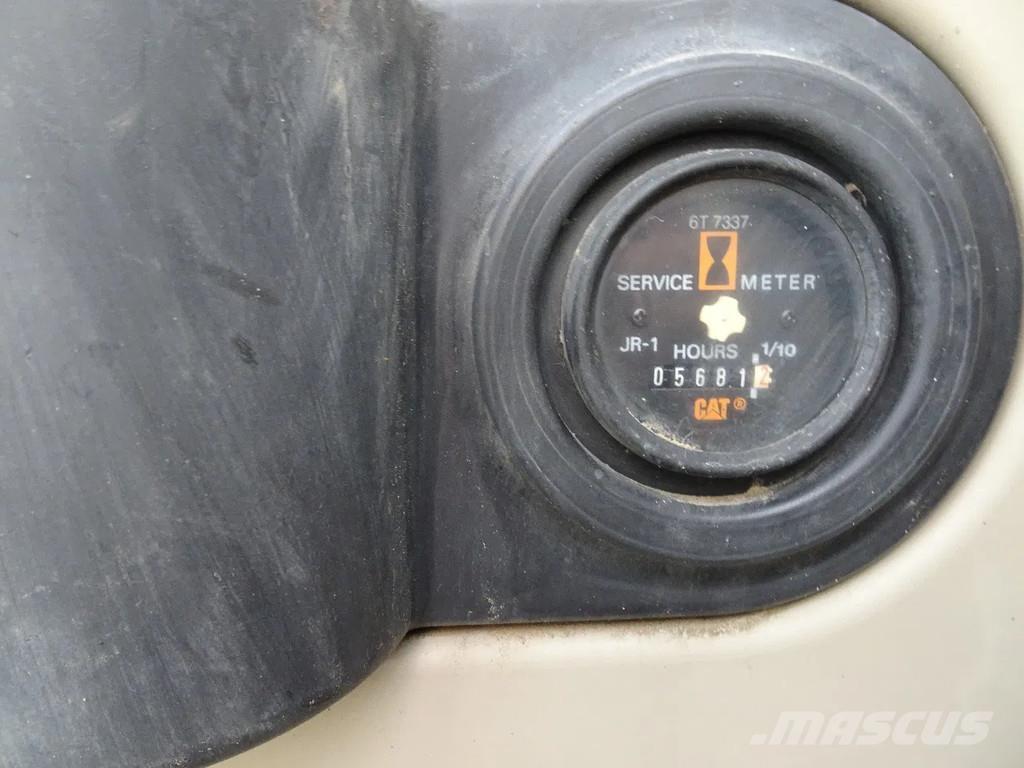 CAT 312C Vikšriniai ekskavatoriai