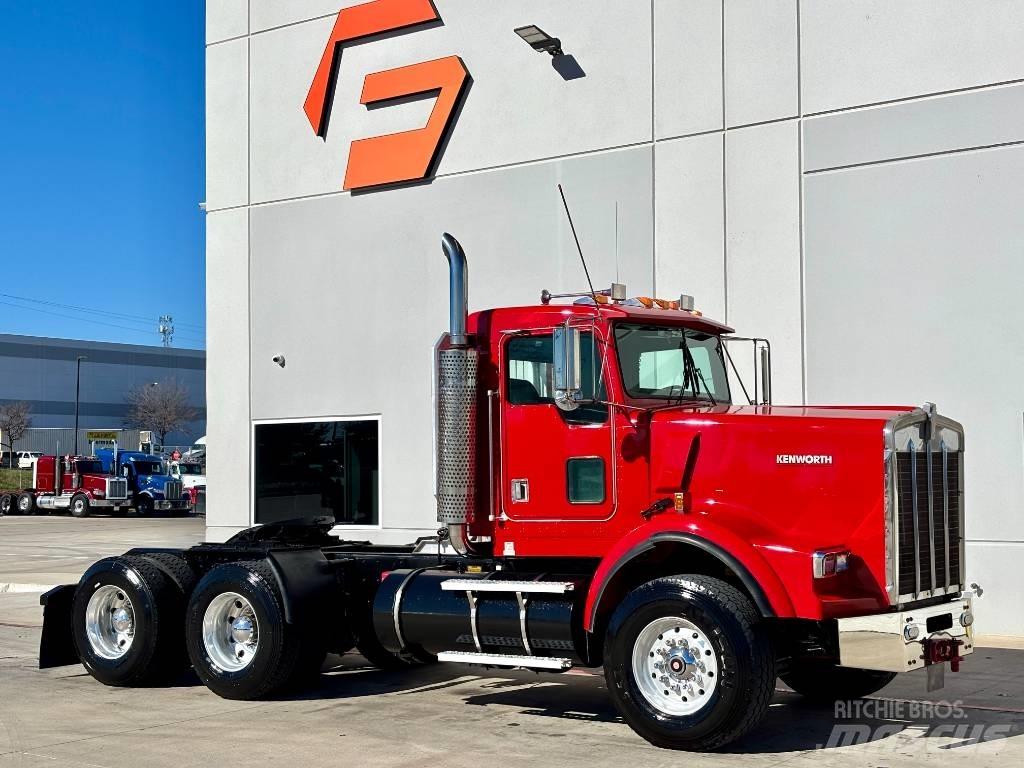 Kenworth T 800 Naudoti vilkikai