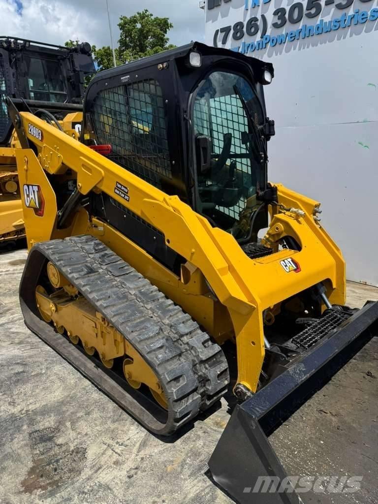 CAT 289D3 Krautuvai su šoniniu pasukimu