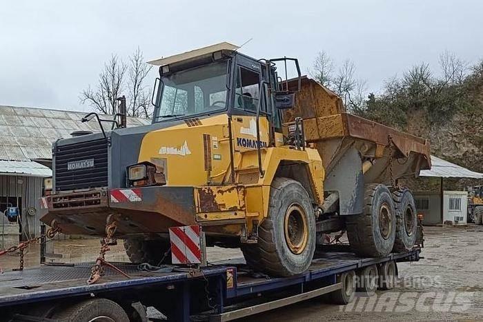 Komatsu HM300-2 Statybiniai savivarčiai sunkvežimiai