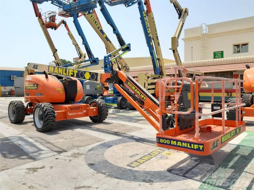 JLG 600AJ Alkūniniai keltuvai