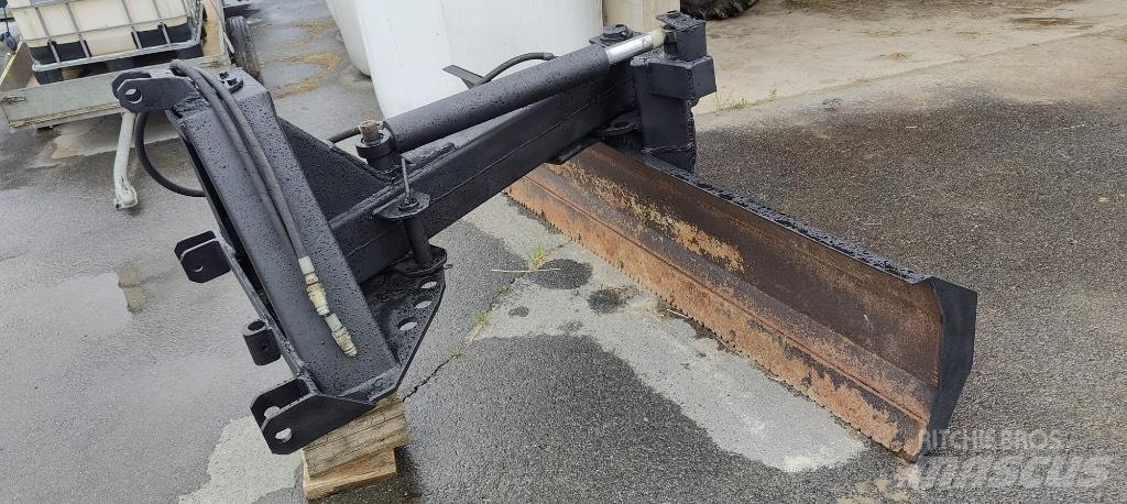 Esko 250 H Kelių valytuvai