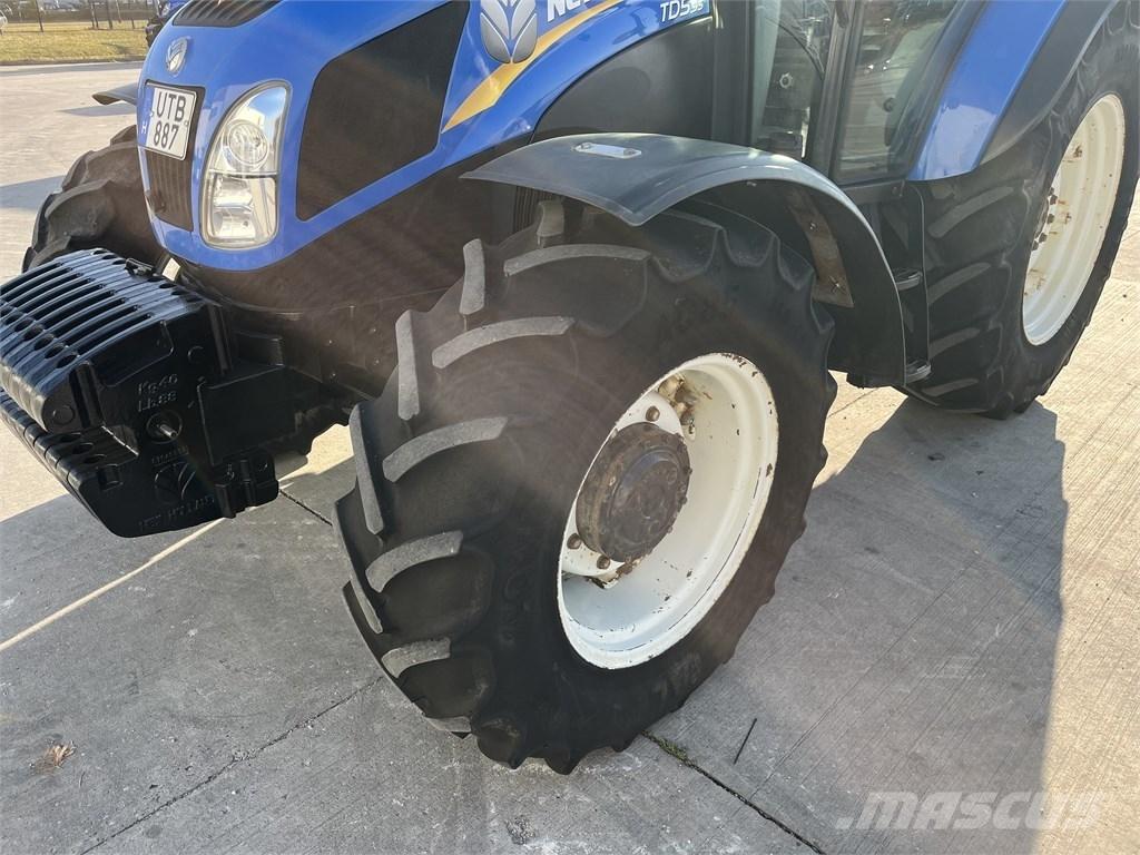 New Holland TD 5.95 Traktoriai