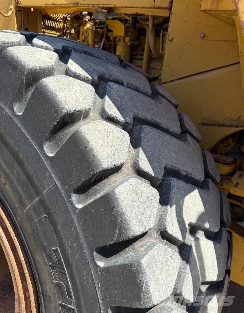 CAT 950 F Naudoti ratiniai krautuvai