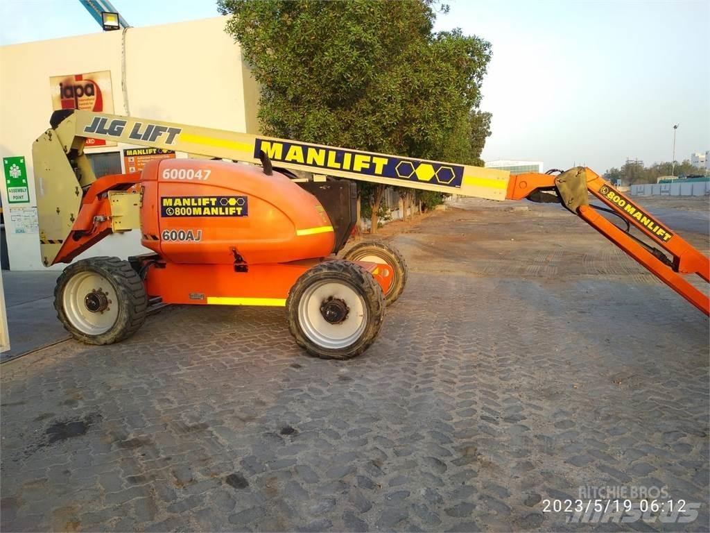 JLG 600AJ Alkūniniai keltuvai