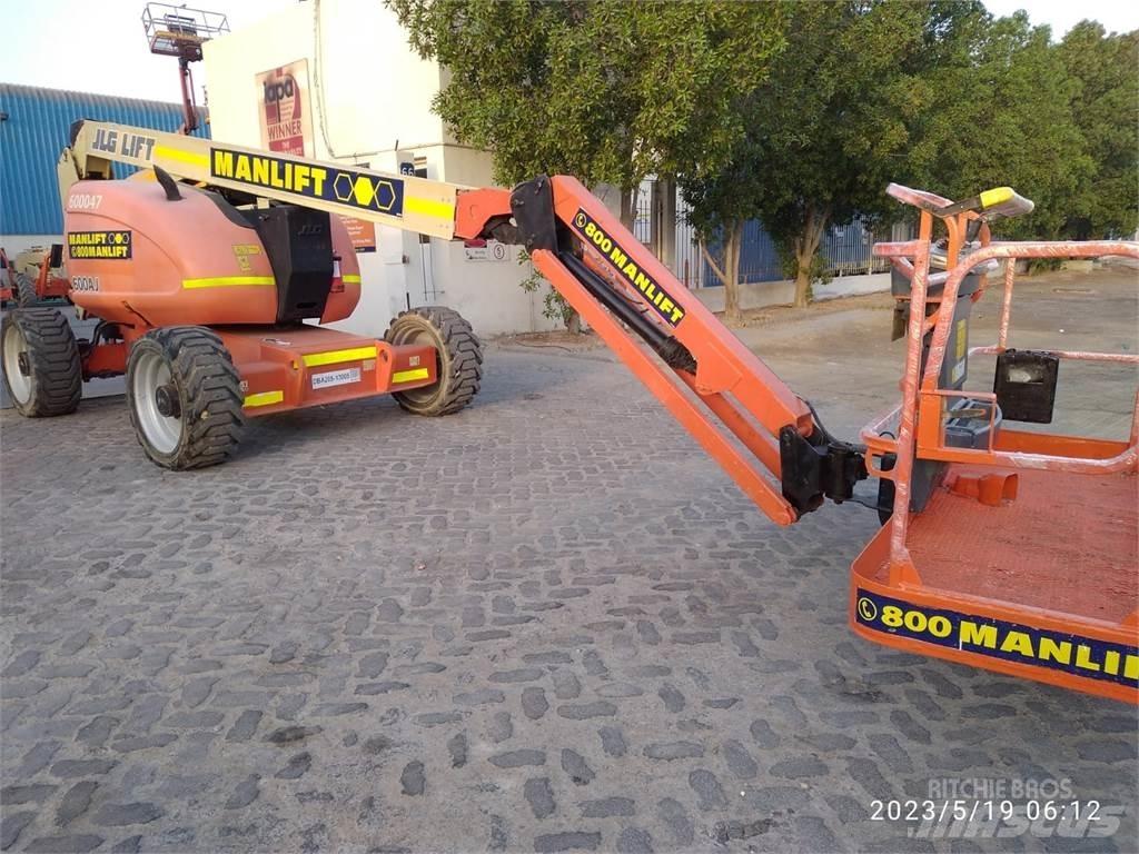 JLG 600AJ Alkūniniai keltuvai