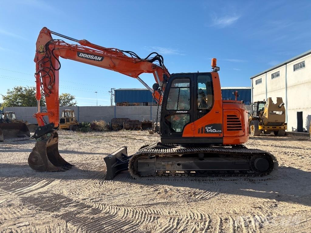 Doosan DX 140 LCR-3 Vikšriniai ekskavatoriai
