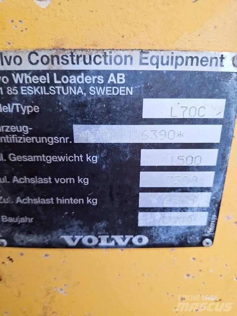 Volvo L 70 C Naudoti ratiniai krautuvai