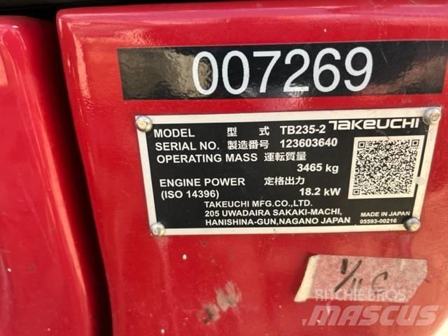 Takeuchi TB235 Mini ekskavatoriai < 7 t