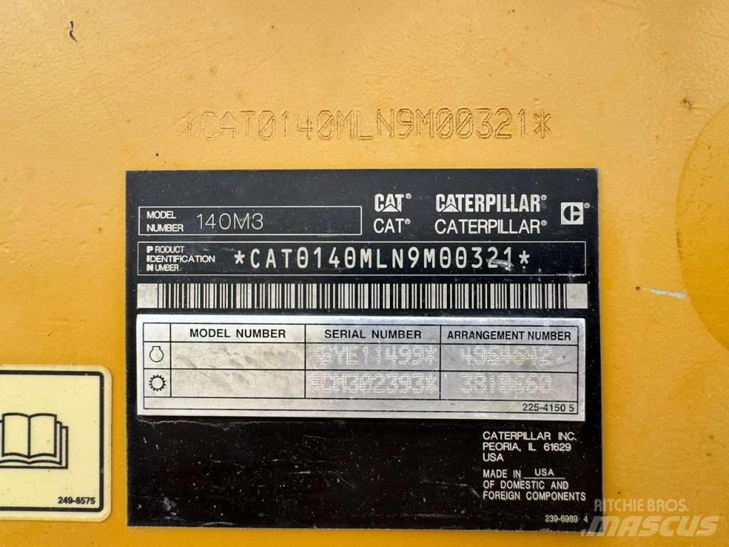 CAT 140M3 Greideriai