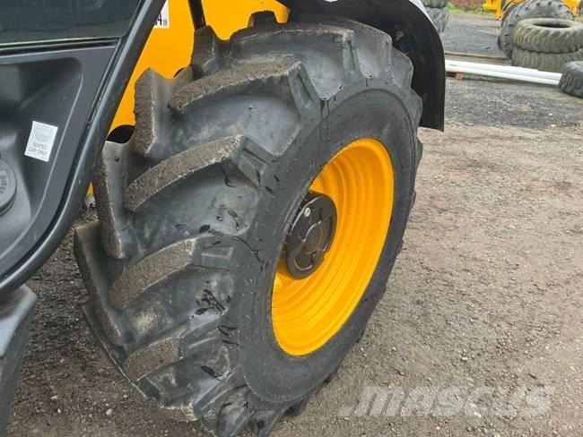 JCB 531-70 Teleskopiniai krautuvai