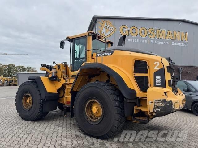 Volvo L 180 H Naudoti ratiniai krautuvai