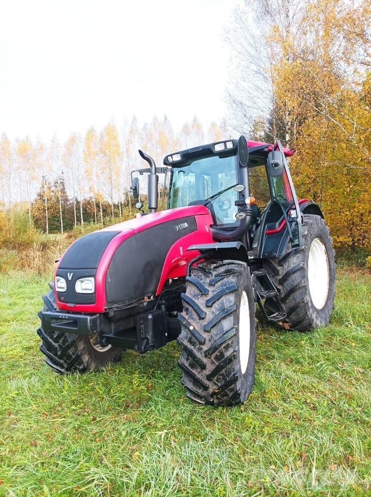 Valtra T 191 Traktoriai