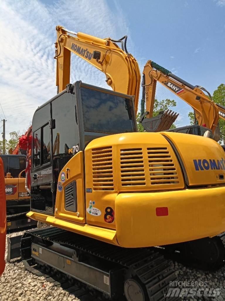Komatsu PC 70 Vikšriniai ekskavatoriai