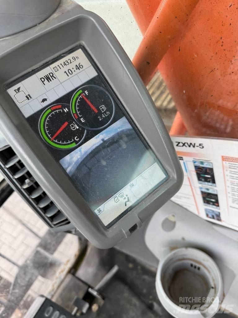 Hitachi ZX 290 Vikšriniai ekskavatoriai
