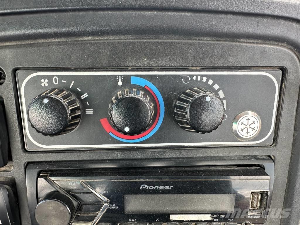 JCB 4 CX Ekskavatoriniai krautuvai