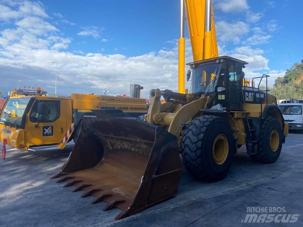 CAT 966M XE Naudoti ratiniai krautuvai