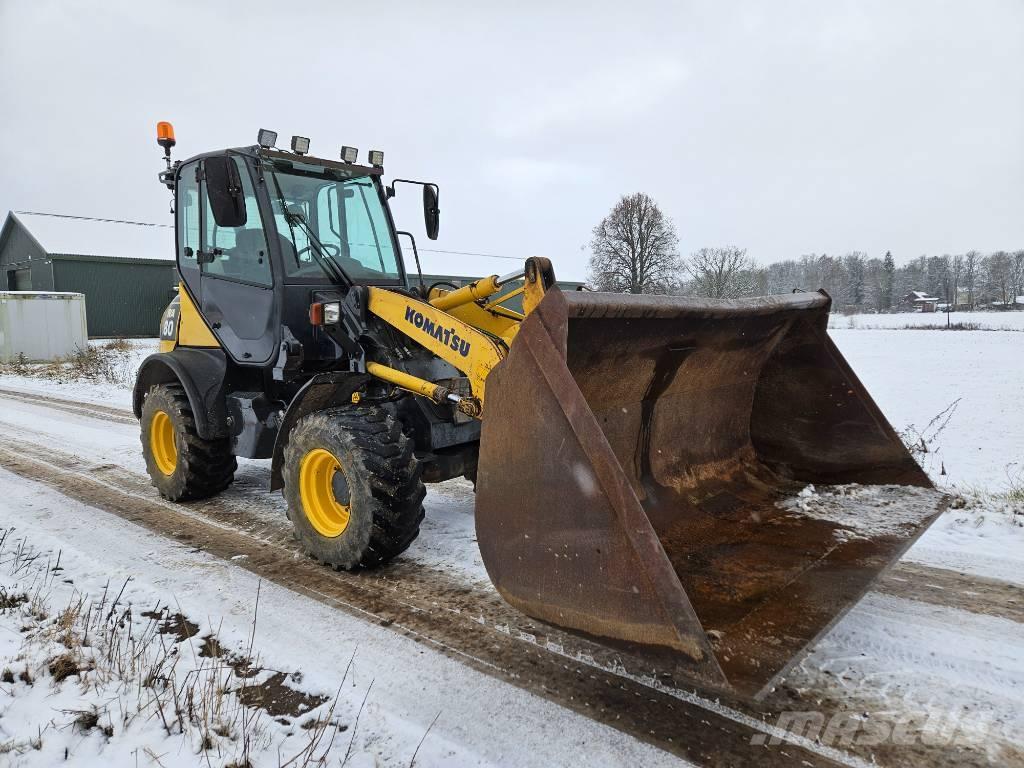 Komatsu WA80-6 Naudoti ratiniai krautuvai