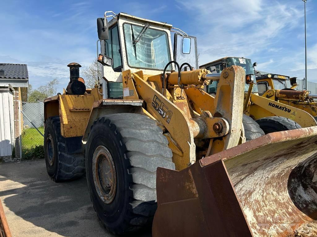 Liebherr L 551 Naudoti ratiniai krautuvai