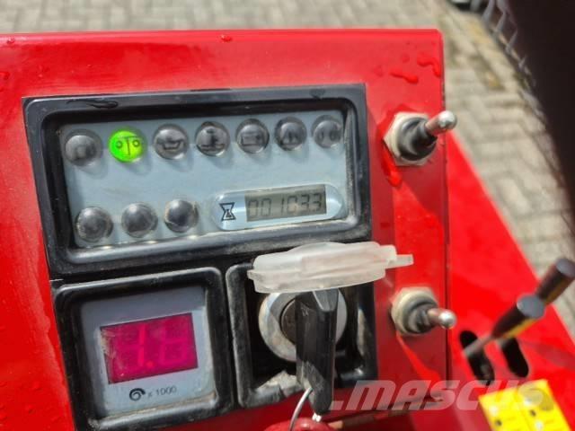 Westermann Dozer Kiti galvijų priežiūros įrengimai