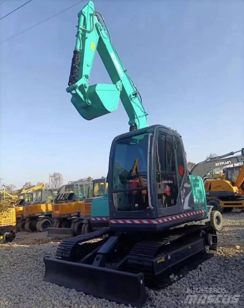 Kobelco SK 75 Vikšriniai ekskavatoriai