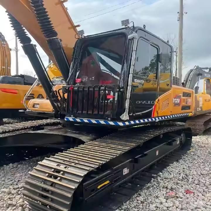 Sany SY235H Vikšriniai ekskavatoriai