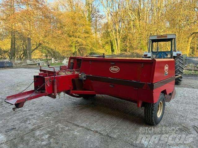 Vicon SP471 BALER Stačiakampių ryšulių presai