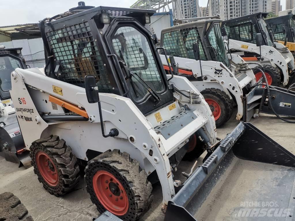 Bobcat S 16 Krautuvai su šoniniu pasukimu