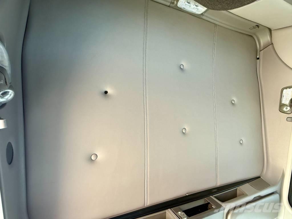 Kenworth T 800 Naudoti vilkikai