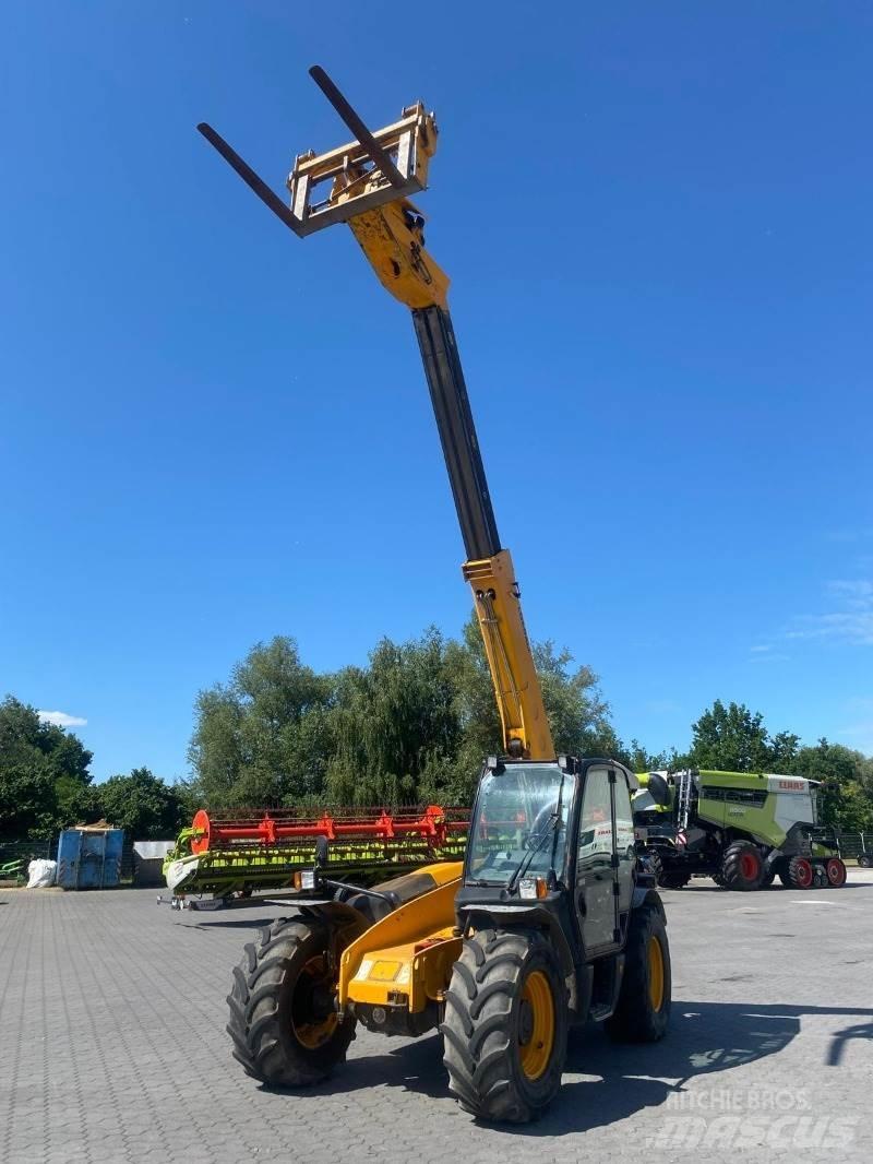 JCB 541-70 Teleskopiniai krautuvai