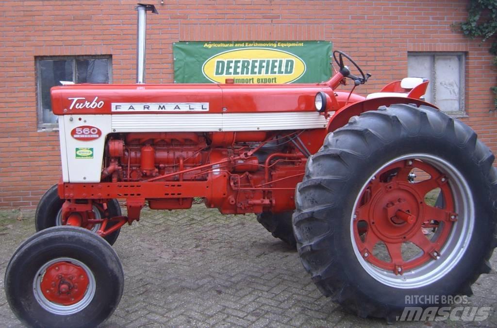 Farmall 560 Traktoriai