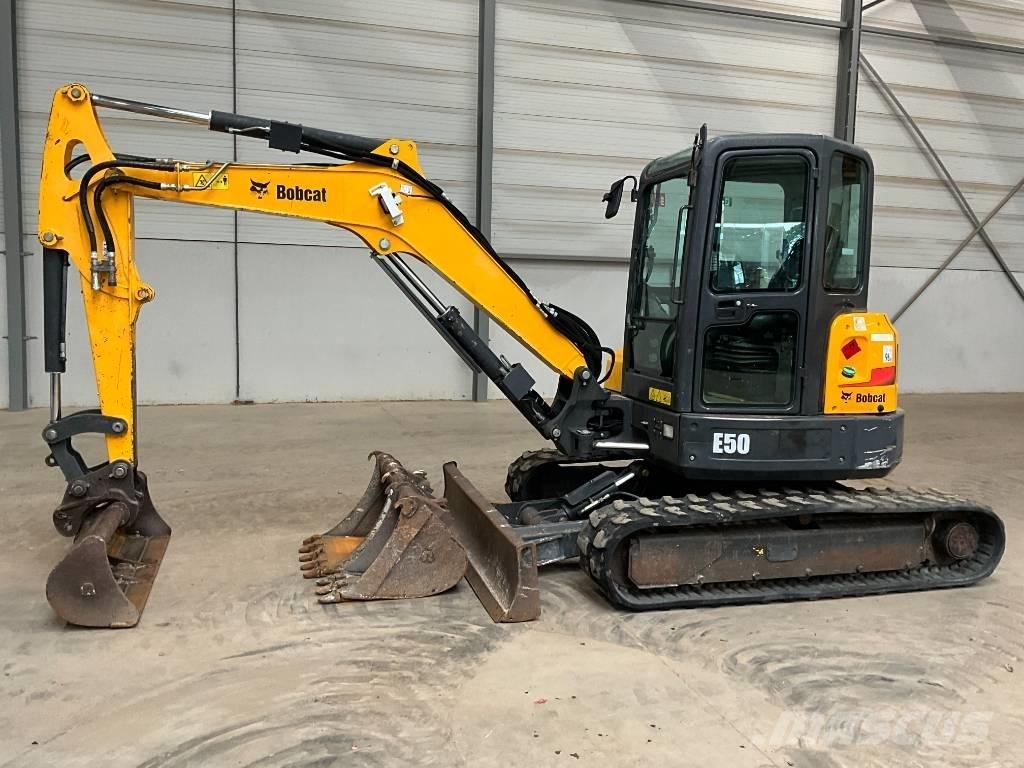 Bobcat E 50 Mini ekskavatoriai < 7 t