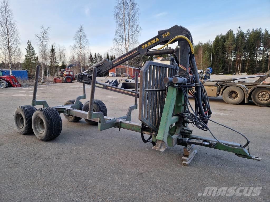 Farma 746 Miškovežių priekabos