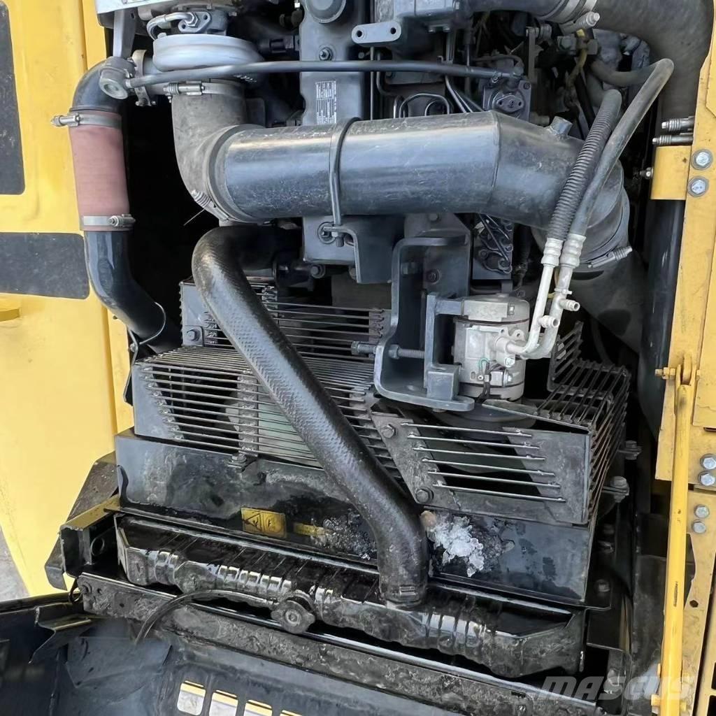 Komatsu PC 360-7 Vikšriniai ekskavatoriai