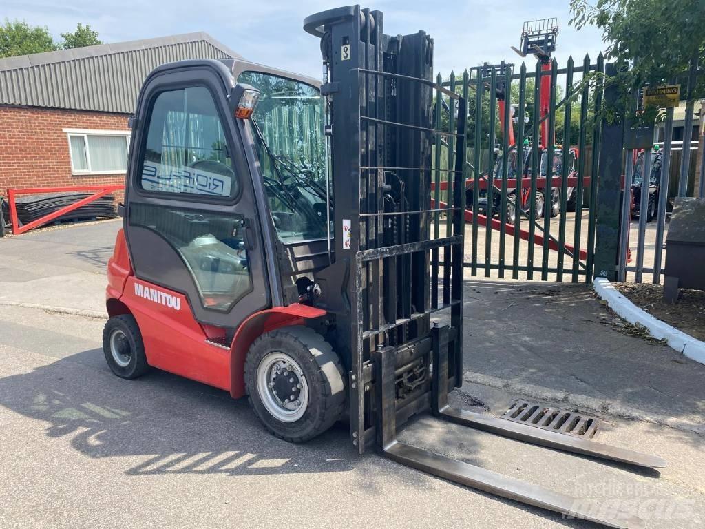 Manitou Mi25D Dyzeliniai krautuvai