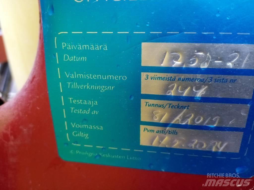 Hardi Master 1200 Įmontuoti purkštuvai
