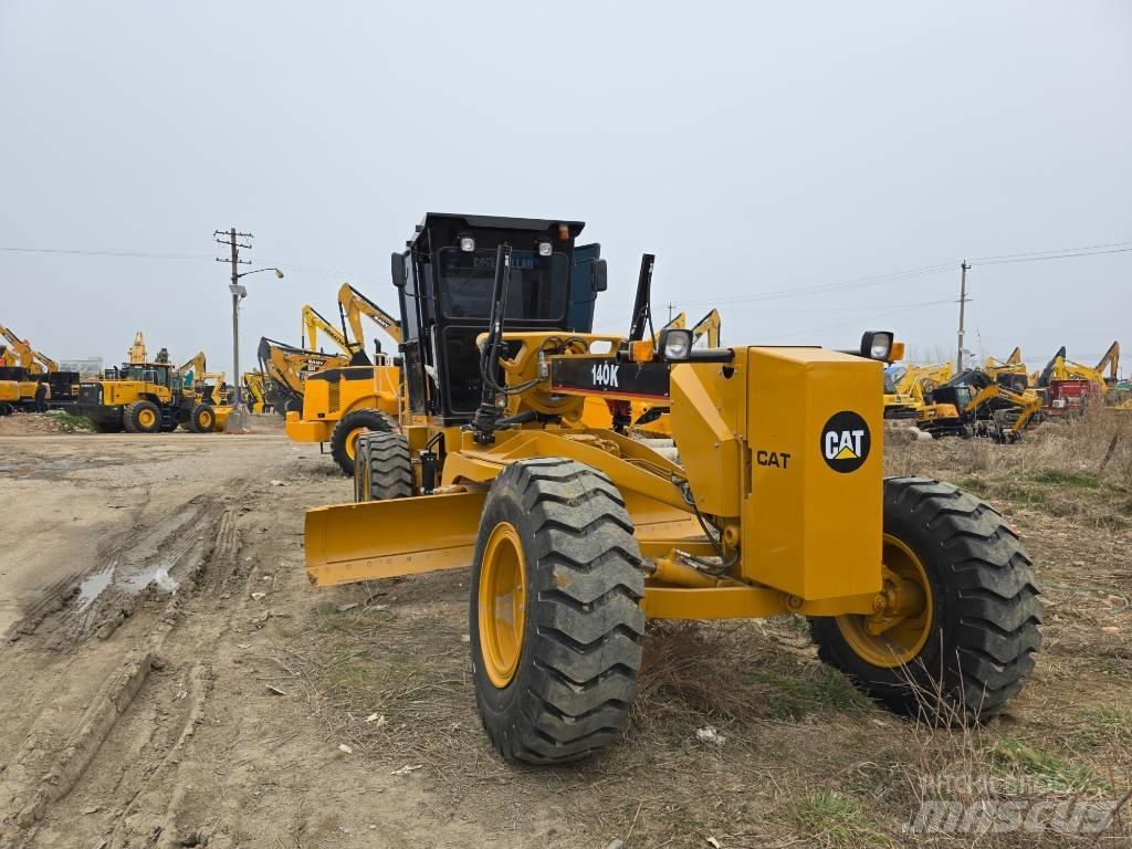 CAT 140 K Greideriai
