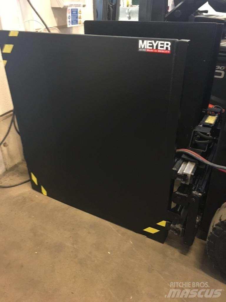 Meyer 3-0302N Kiti griebtuvai