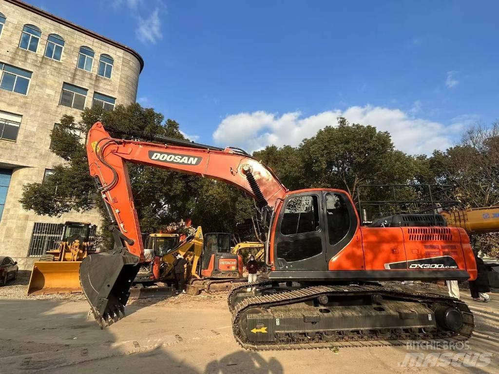 Doosan DX 300 LC Vikšriniai ekskavatoriai