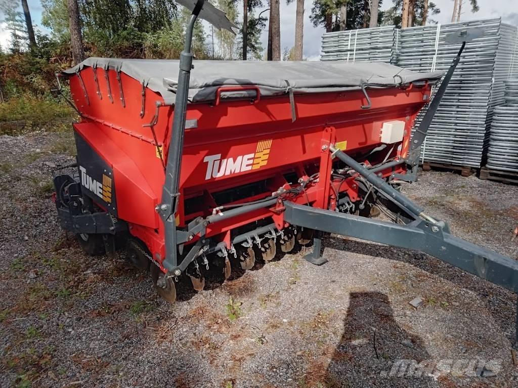 Tume HKL 3000 JC Sėjamieji kombainai