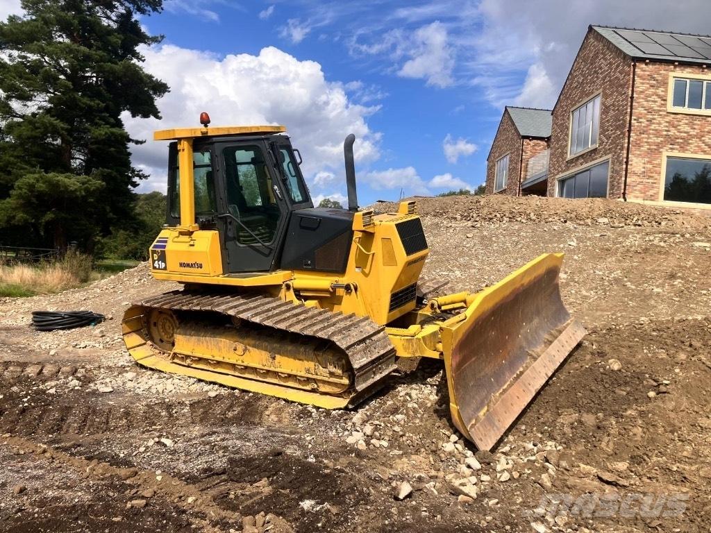 Komatsu D 41 P-6 Vikšriniai buldozeriai