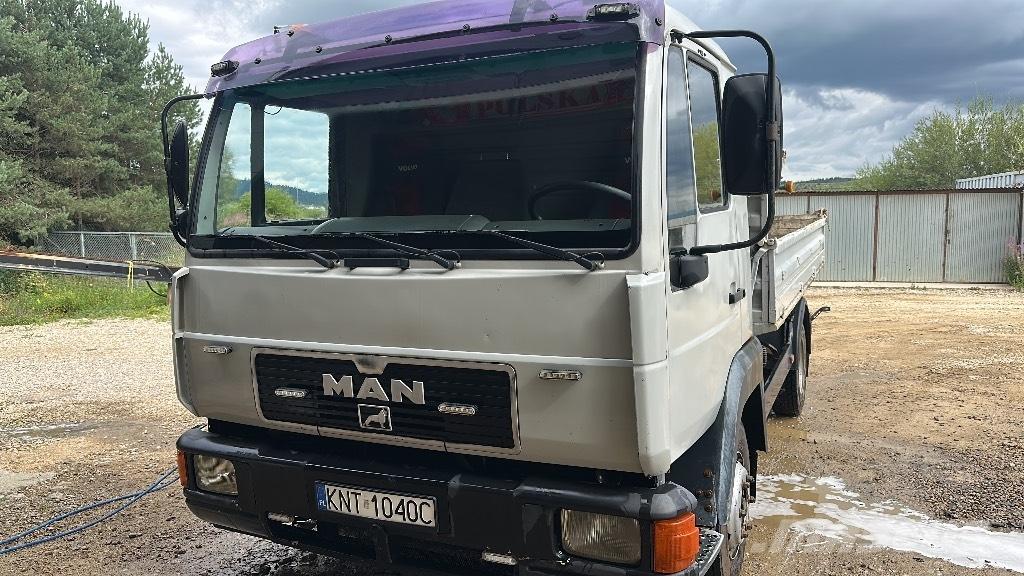 MAN L 2000. 10.163 Savivarčių priekabų vilkikai