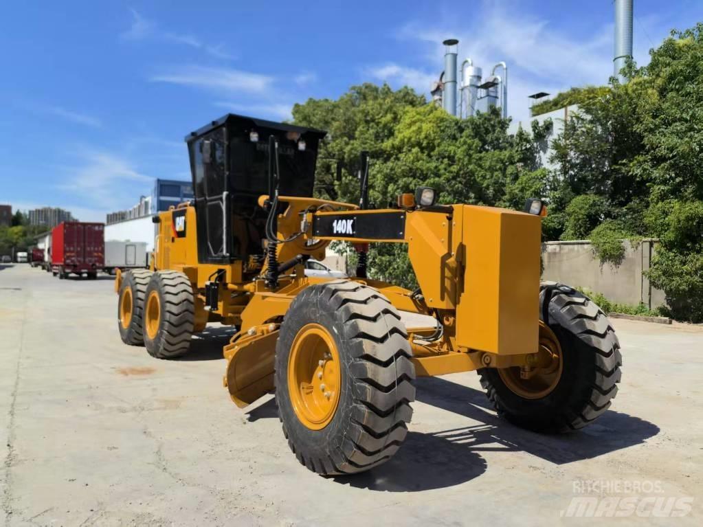CAT 140 K Greideriai