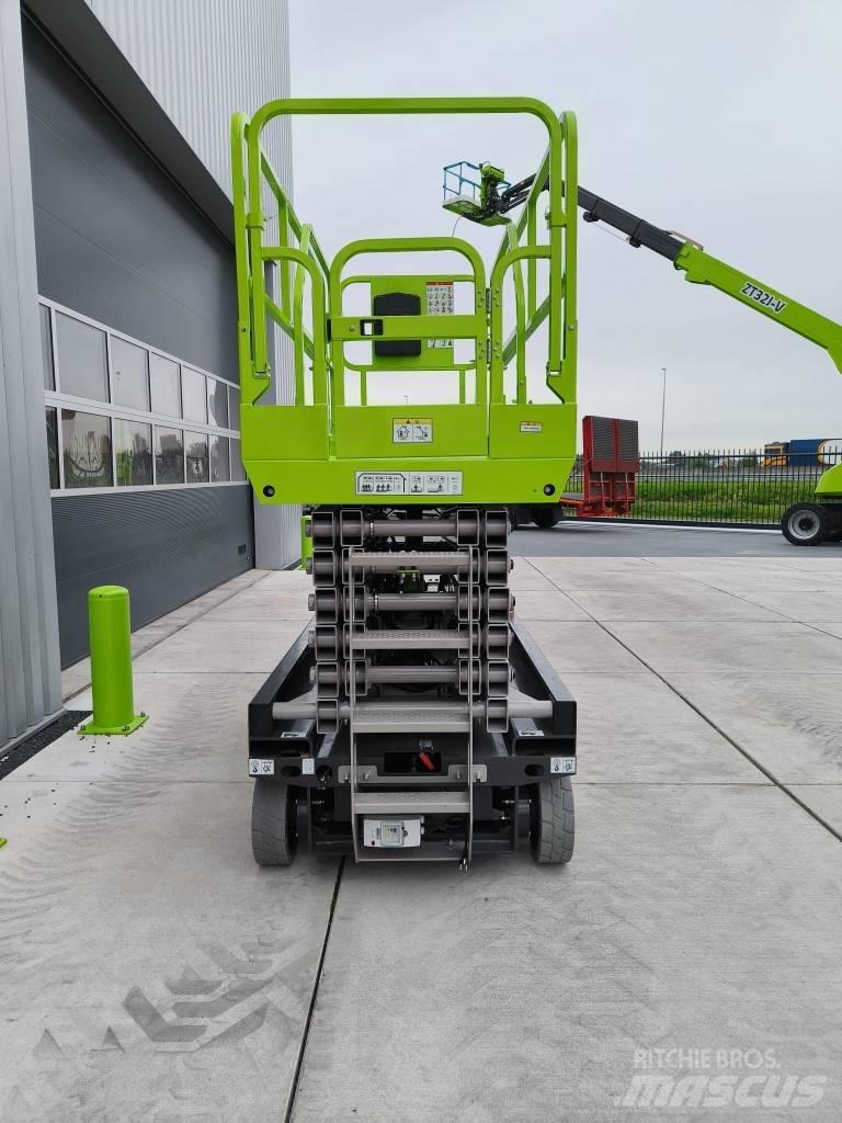 Zoomlion 1212AC-LI Žirkliniai keltuvai
