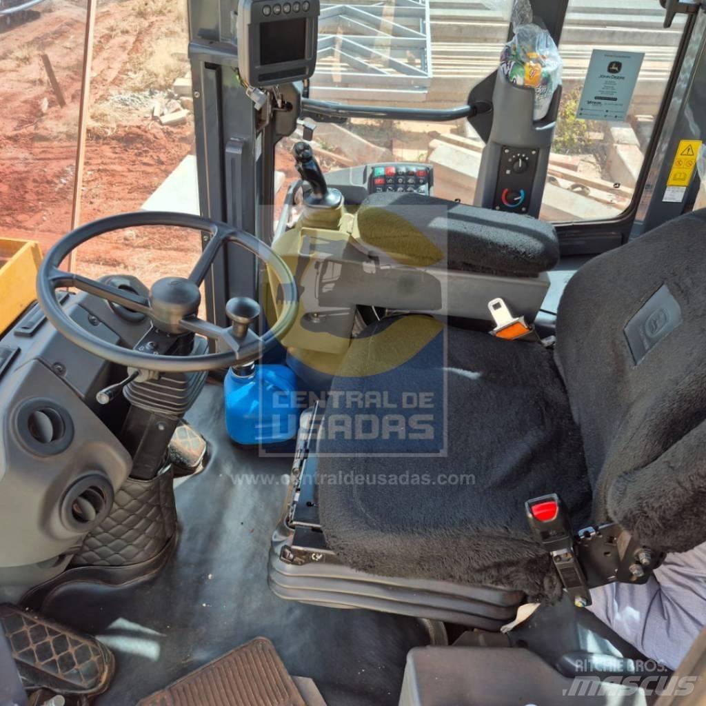 John Deere 524 K - II Naudoti ratiniai krautuvai