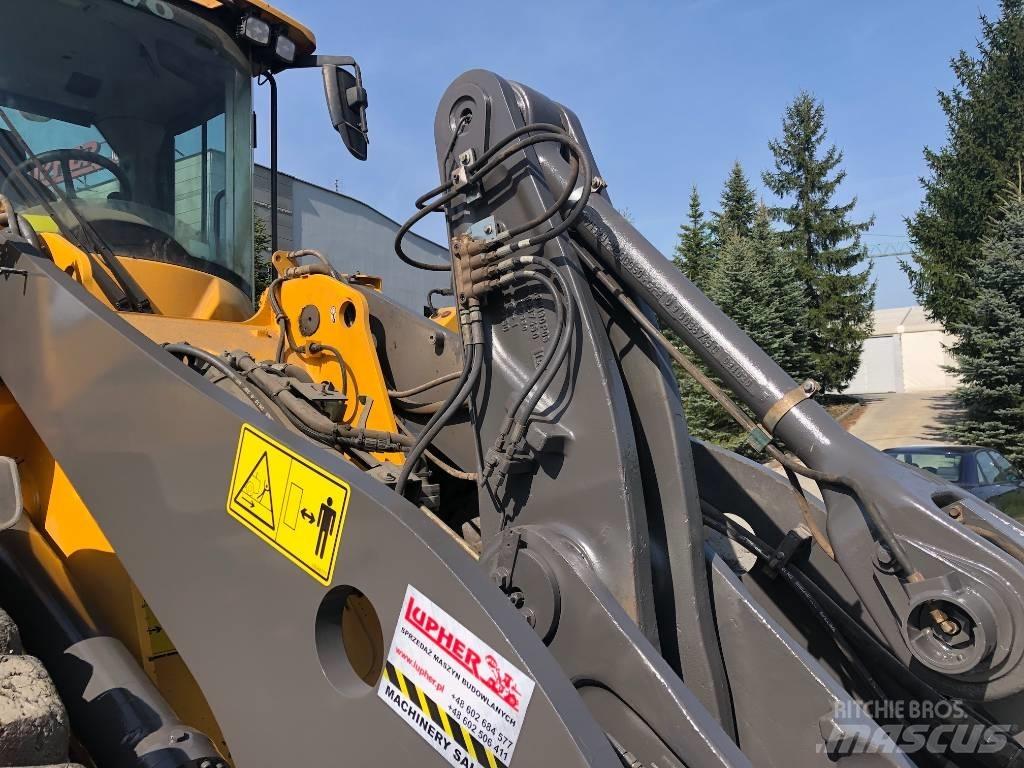 Volvo L90H Naudoti ratiniai krautuvai