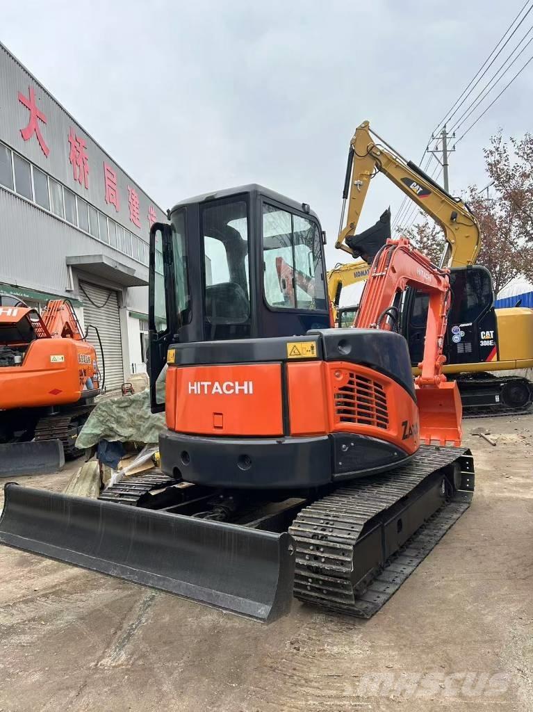Hitachi ZX 50 Vikšriniai ekskavatoriai
